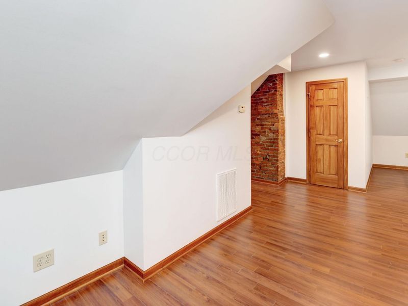 952 Neil Avenue , Columbus, OH 43201 Photo 29