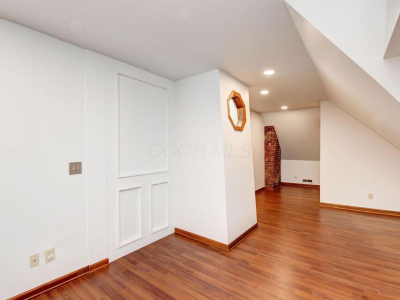 952 Neil Avenue , Columbus, OH 43201 Photo 30