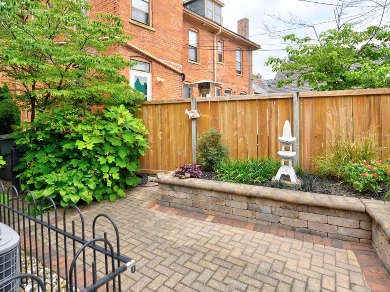 952 Neil Avenue , Columbus, OH 43201 Photo 36