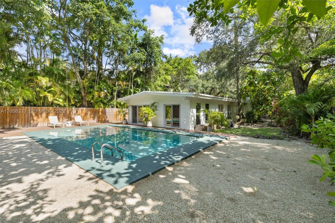 3700 Loquat Ave, Miami, FL 33133 Photo