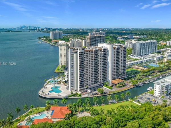 1800 NE 114th St , Unit 1508, Miami, FL 33181