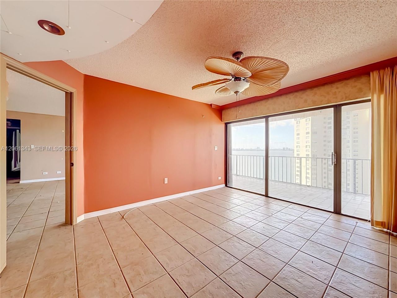 1800 NE 114th St , Unit 1508, Miami, FL 33181 Photo