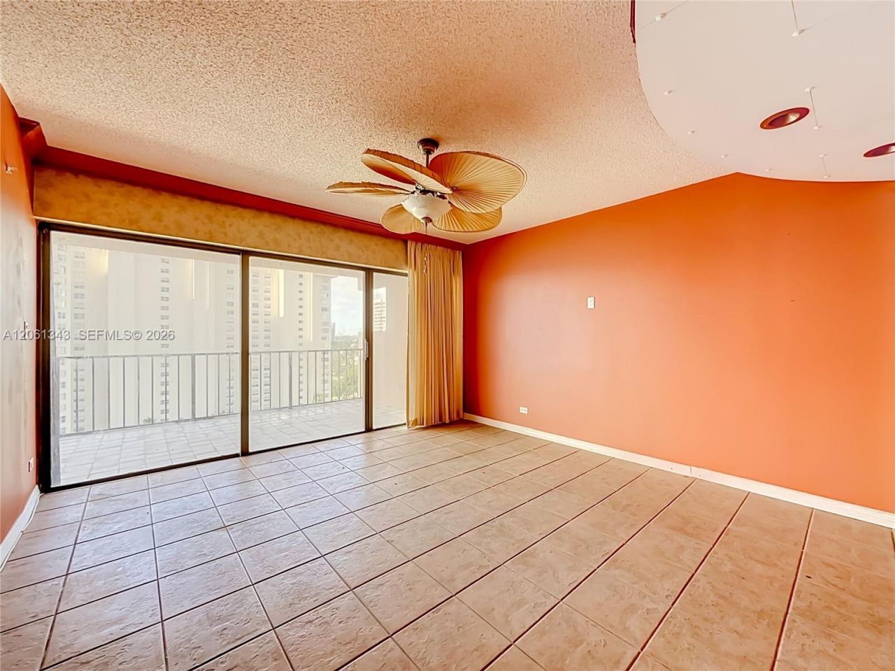 1800 NE 114th St , Unit 1508, Miami, FL 33181 Photo
