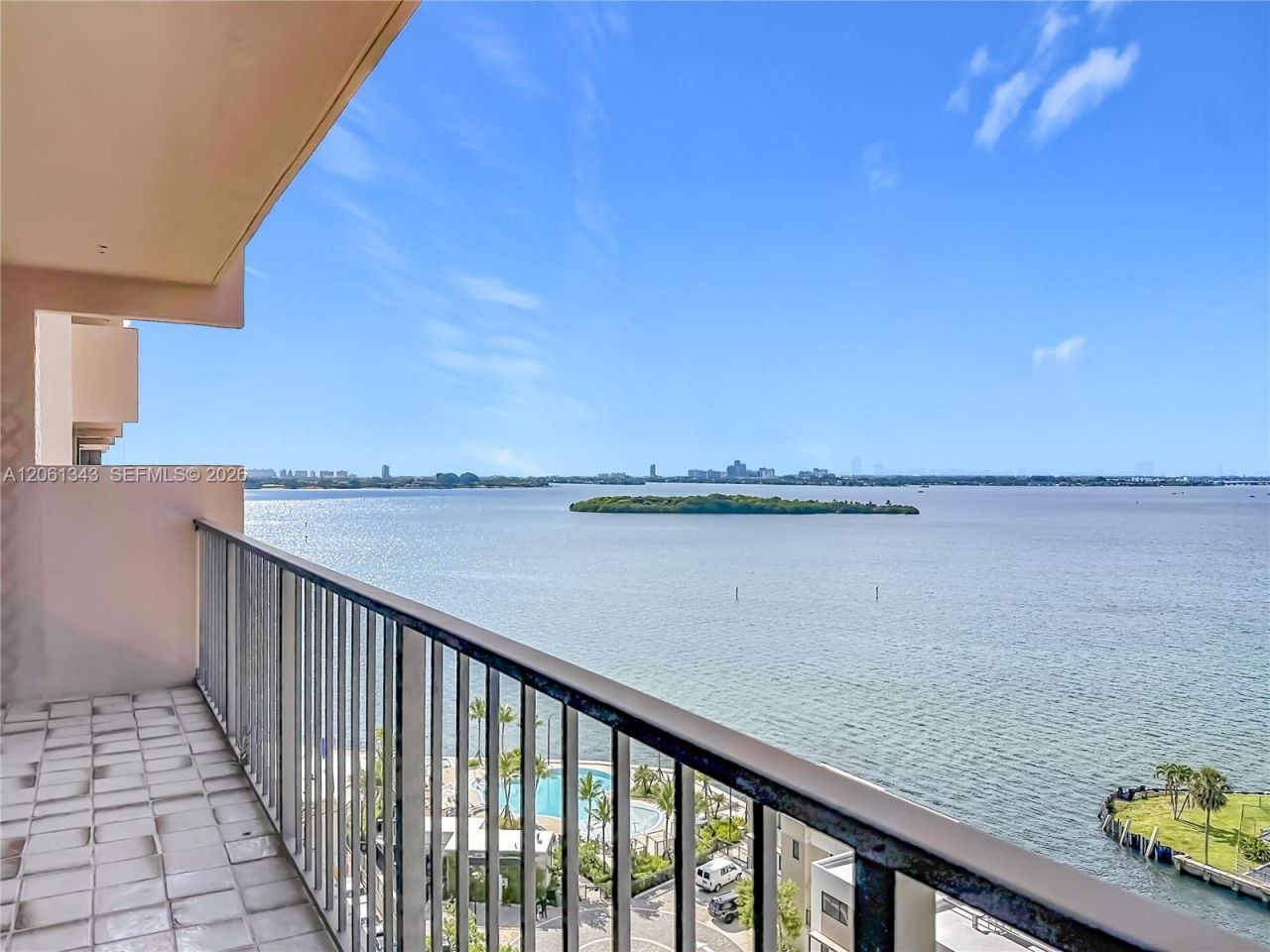 1800 NE 114th St , Unit 1508, Miami, FL 33181 Photo