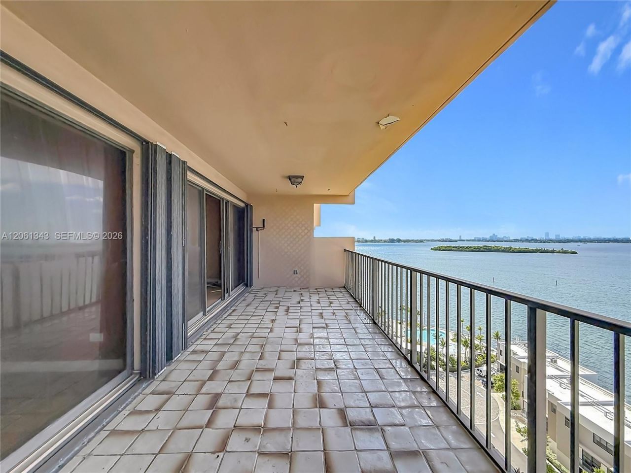 1800 NE 114th St , Unit 1508, Miami, FL 33181 Photo