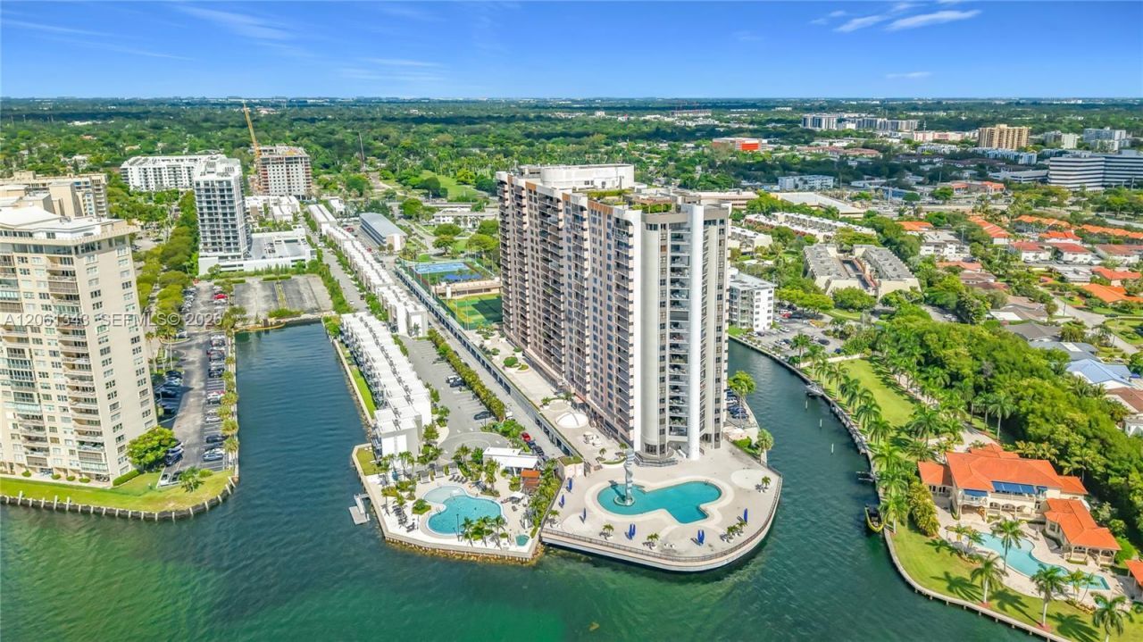 1800 NE 114th St , Unit 1508, Miami, FL 33181 Photo