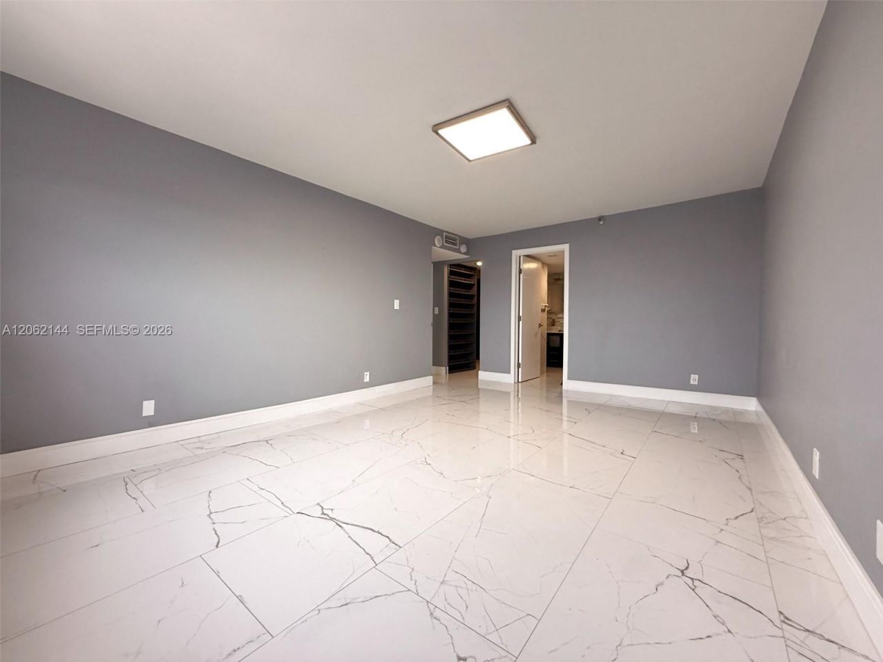 290 174th St, Unit 1005, Sunny Isles Beach, FL 33160 Photo