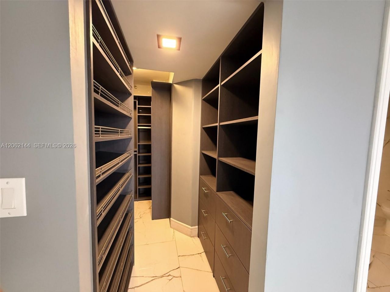 290 174th St, Unit 1005, Sunny Isles Beach, FL 33160 Photo
