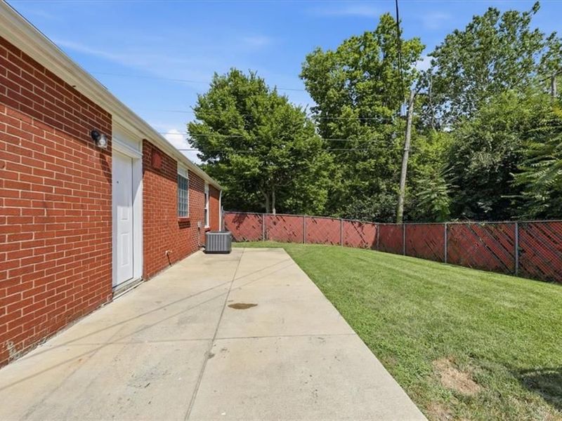 4420 Engleka Court, Trotwood, OH 45417 Photo 20