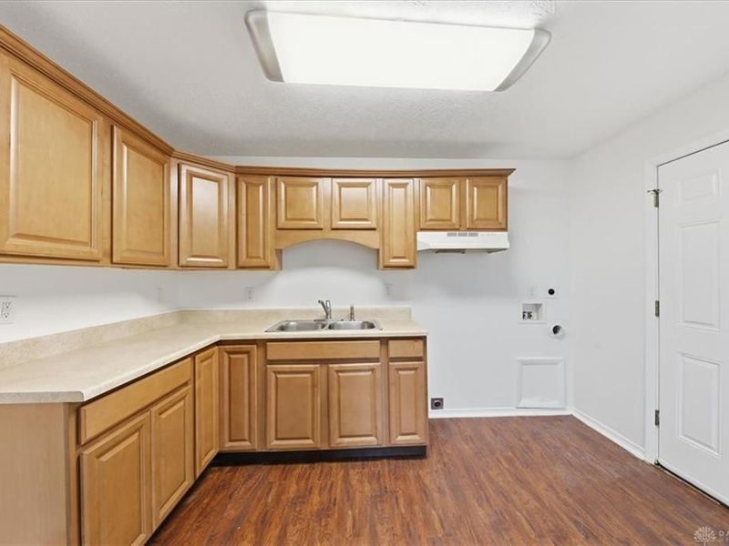 4420 Engleka Court, Trotwood, OH 45417 Photo 9