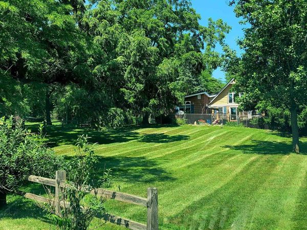 6580 W Orland Road, Angola, IN 46703