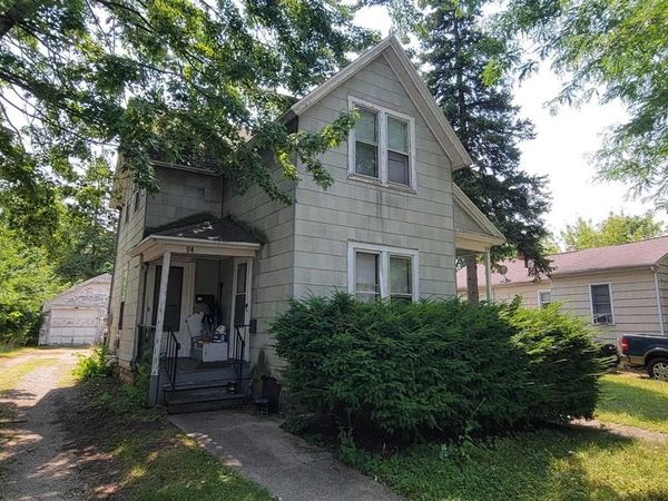94 E 12TH STREET, Fond Du Lac, WI 54395