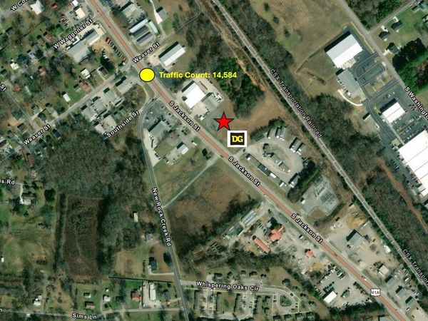 1203 S Jackson St , Tullahoma, TN 37388