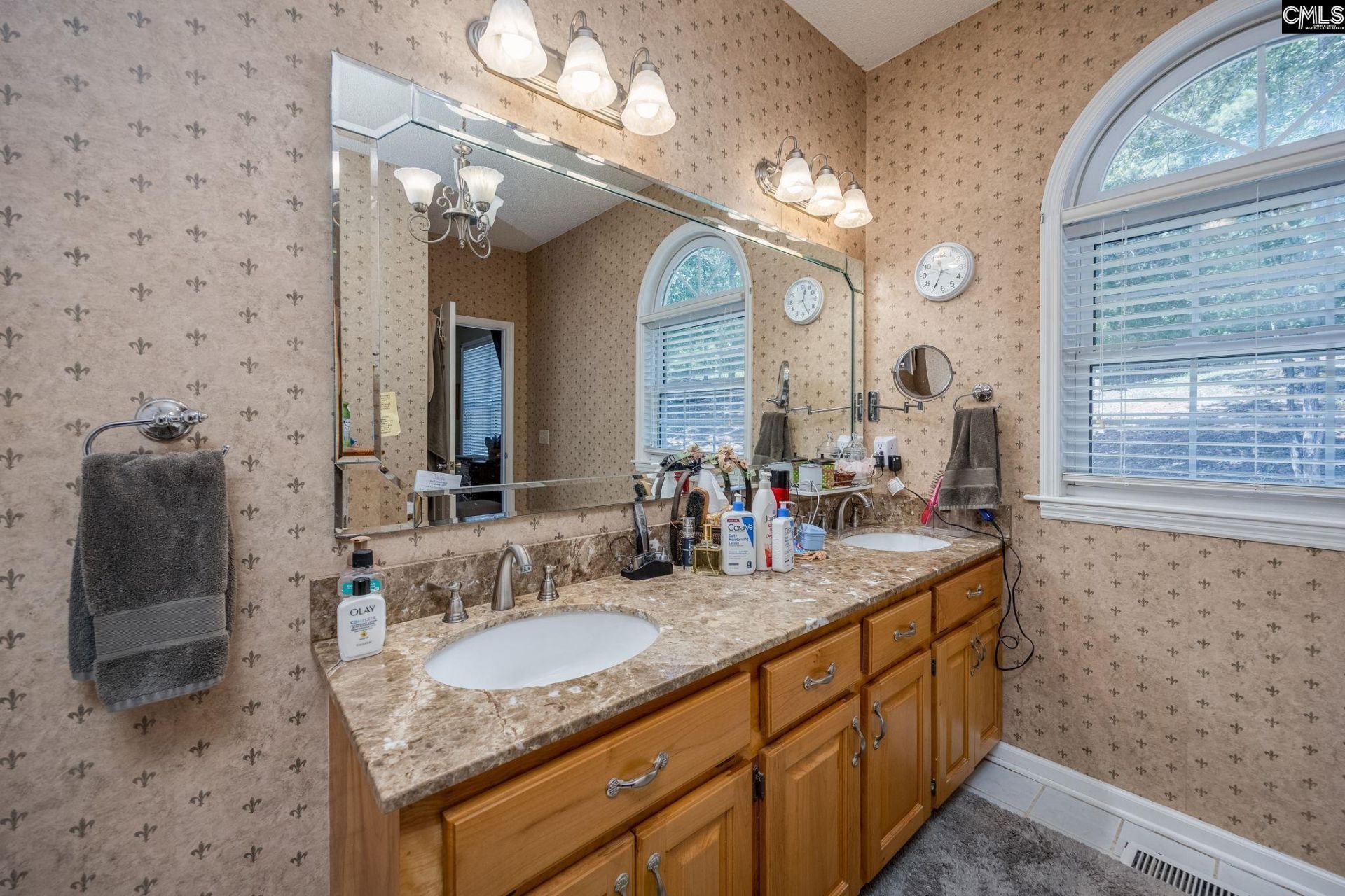 1646 Ginkgo Trail  Photo 21