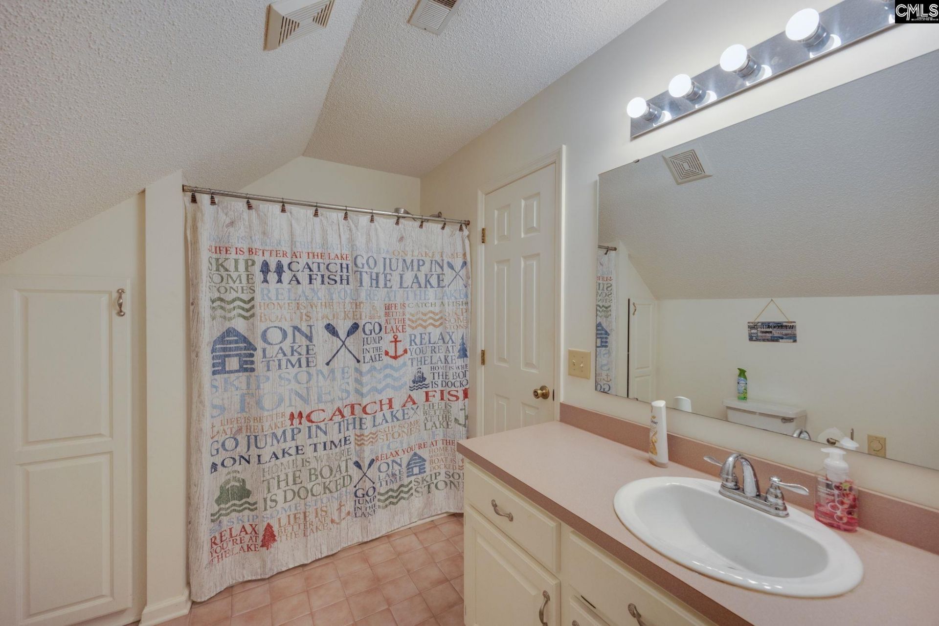 1646 Ginkgo Trail  Photo 37