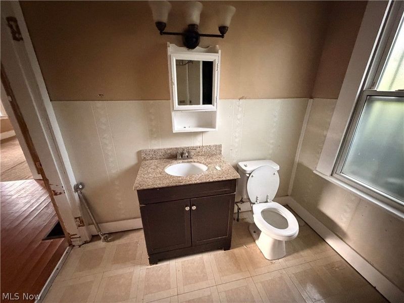 7813 Harvard Avenue , Cleveland, OH 44105 Photo 10