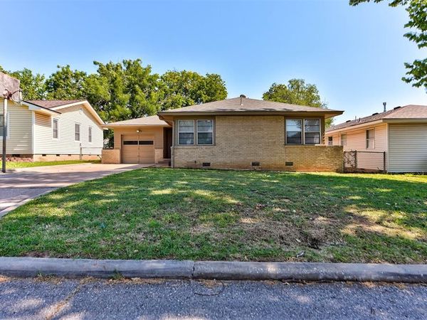 1222 Rose Drive, Shawnee, OK 74804