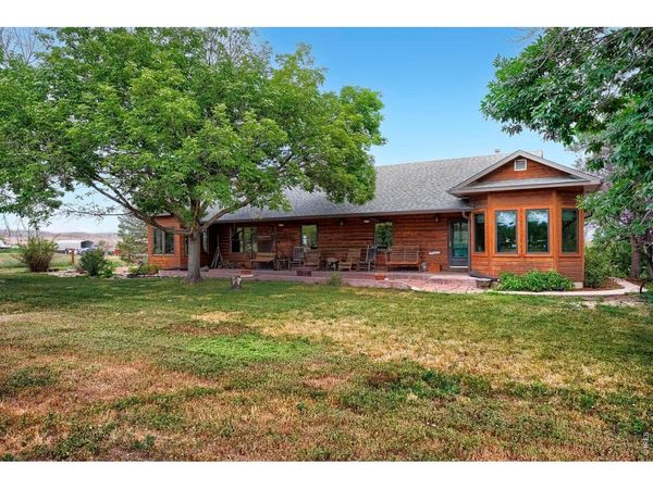 8125 Woodland Rd, Longmont, CO 80503