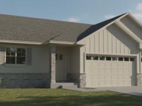 17763 Empire Trail, Lakeville, MN 55044