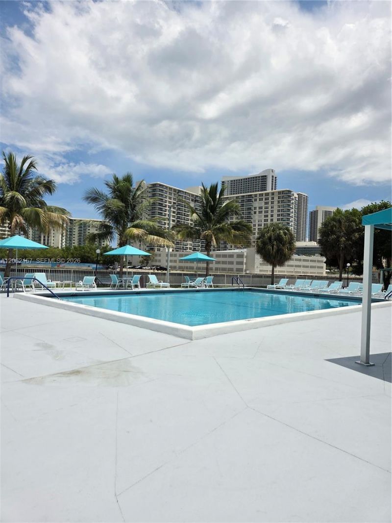 200 Leslie Dr, Unit 1029, Hallandale Beach, FL 33009 Photo