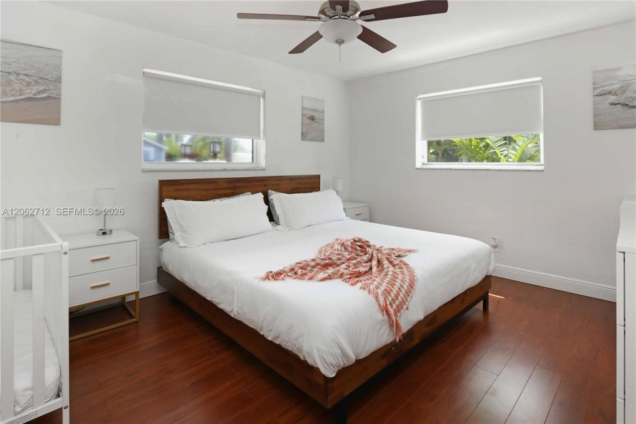 1102 N 13th Ave , Hollywood, FL 33019 Photo