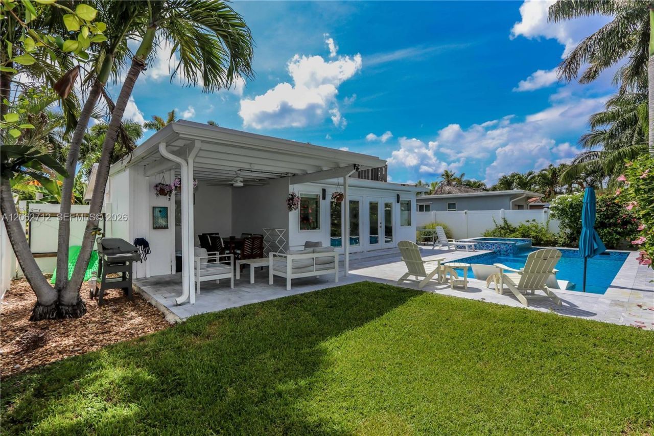 1102 N 13th Ave , Hollywood, FL 33019 Photo