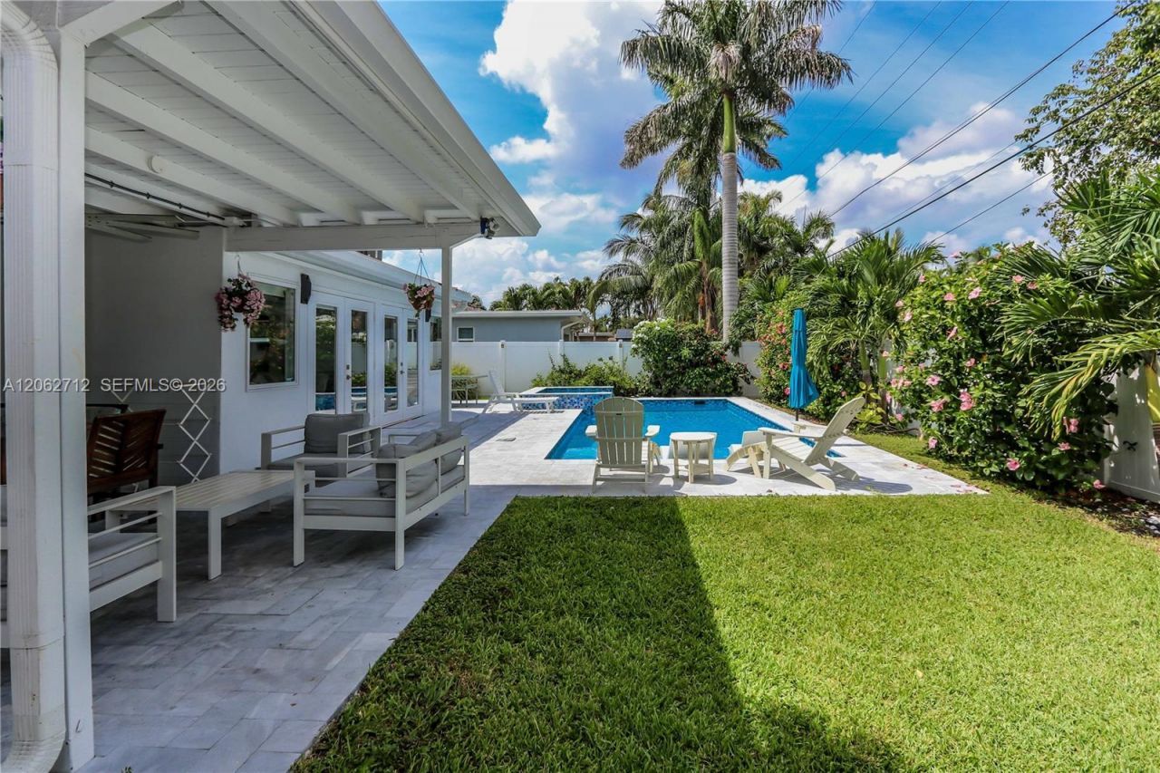 1102 N 13th Ave , Hollywood, FL 33019 Photo