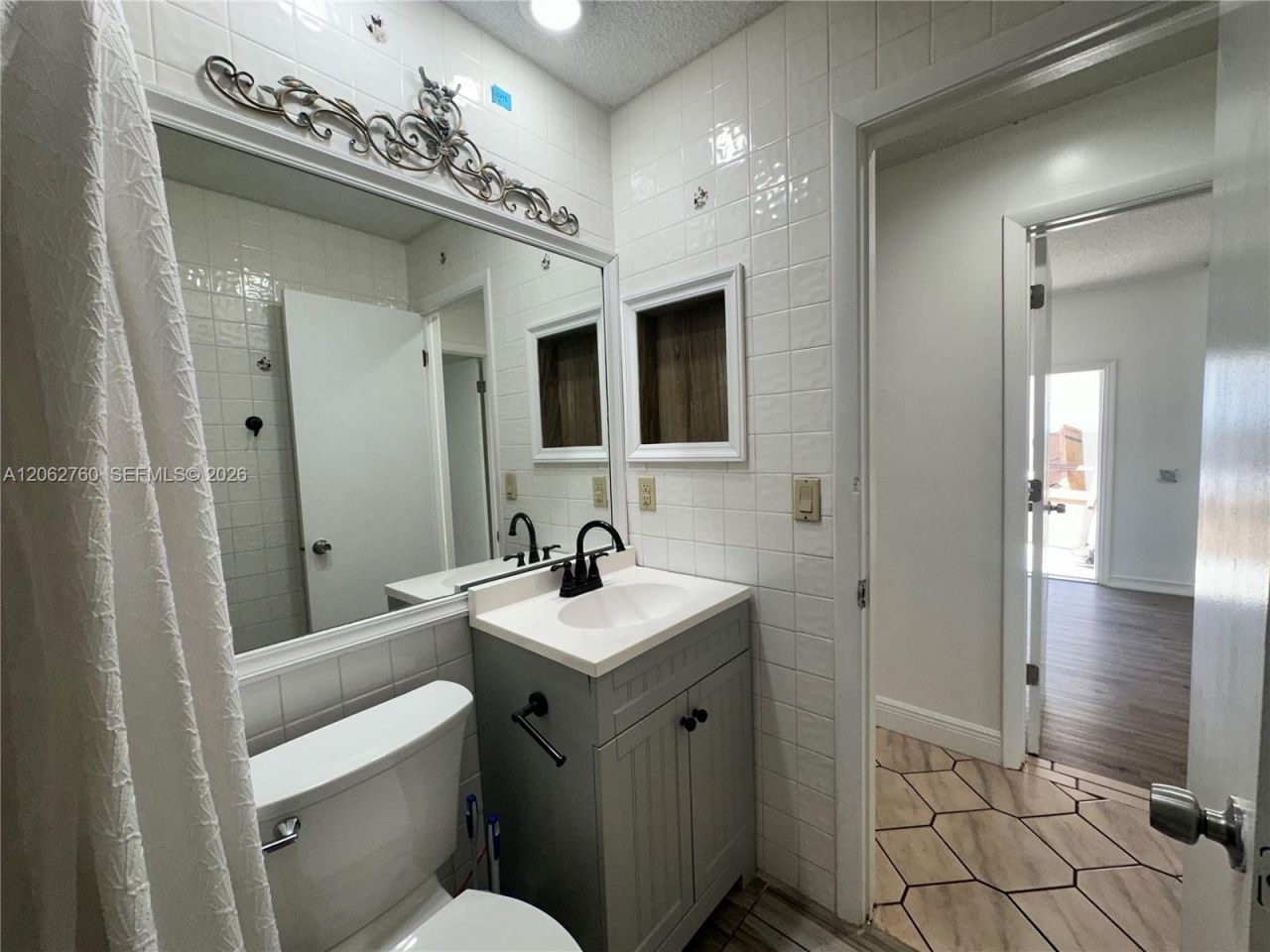 17843 NW 63rd Ct Front, Hialeah, FL 33015 Photo
