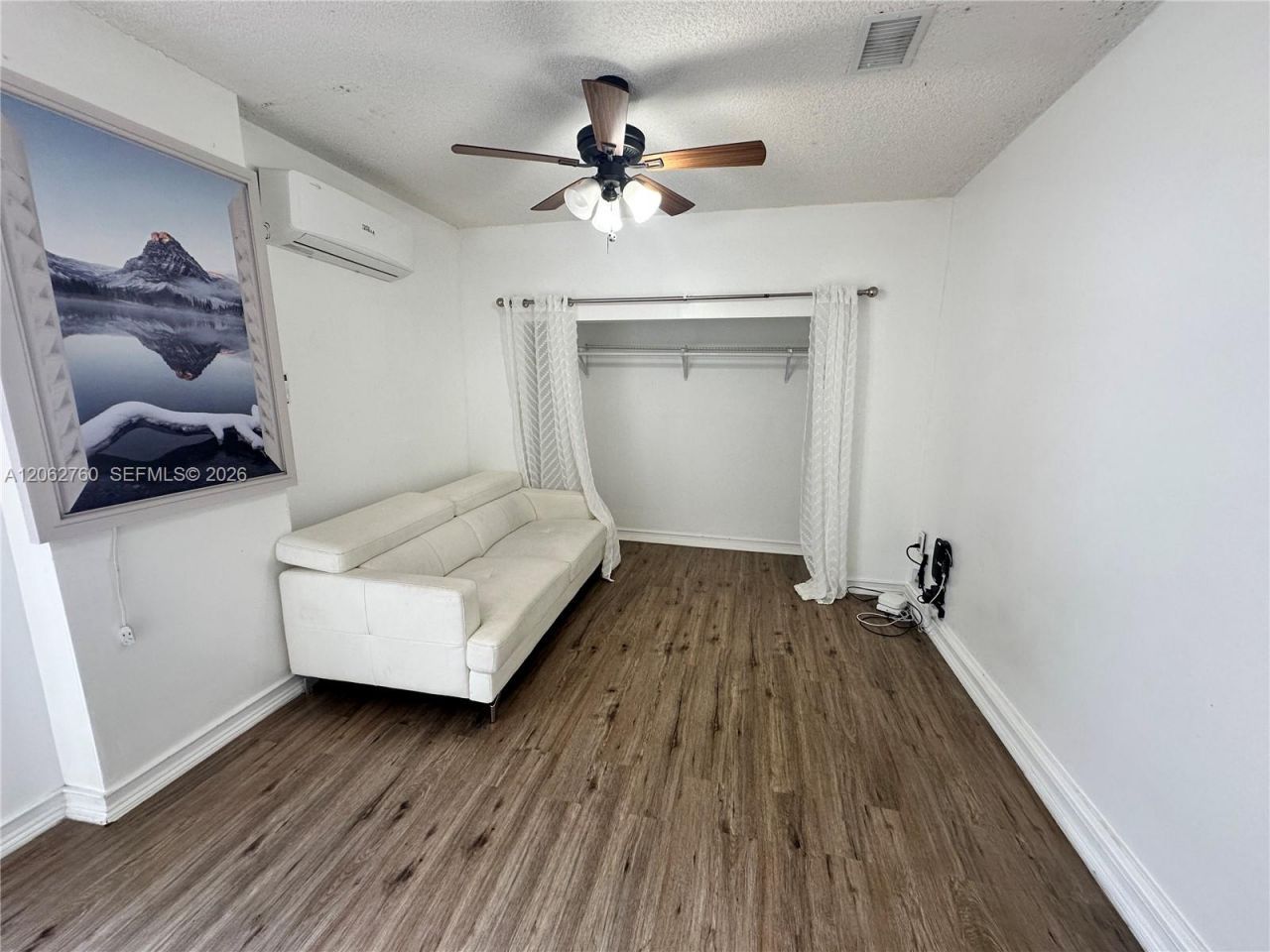 17843 NW 63rd Ct Front, Hialeah, FL 33015 Photo