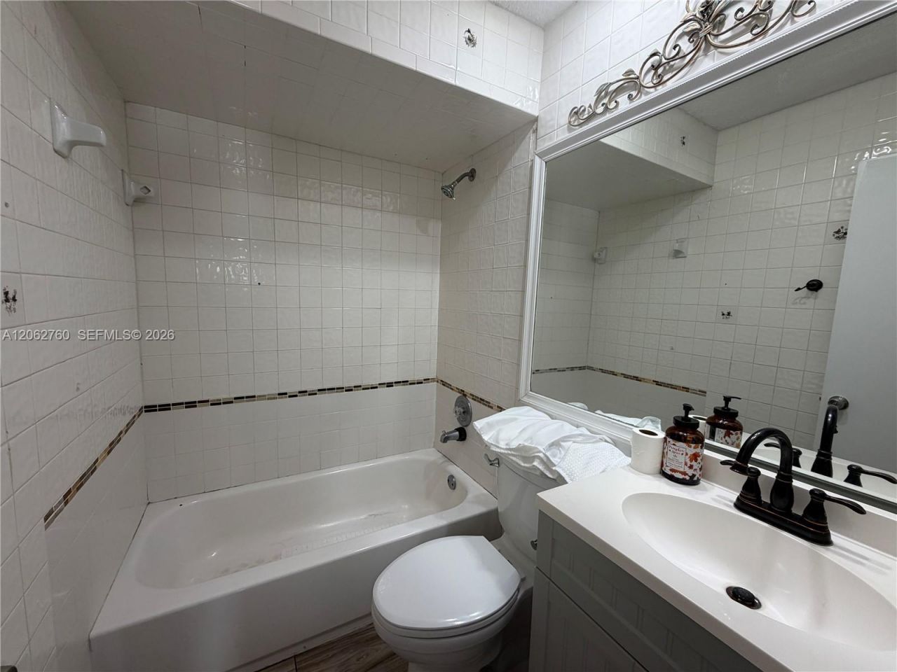 17843 NW 63rd Ct, Hialeah, FL 33015 Photo