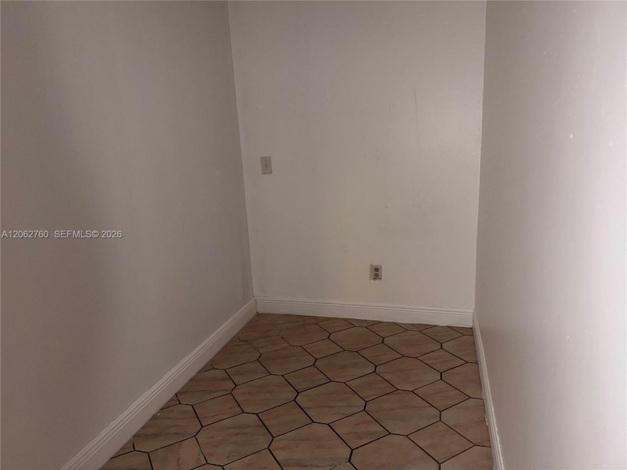17843 NW 63rd Ct, Hialeah, FL 33015 Photo