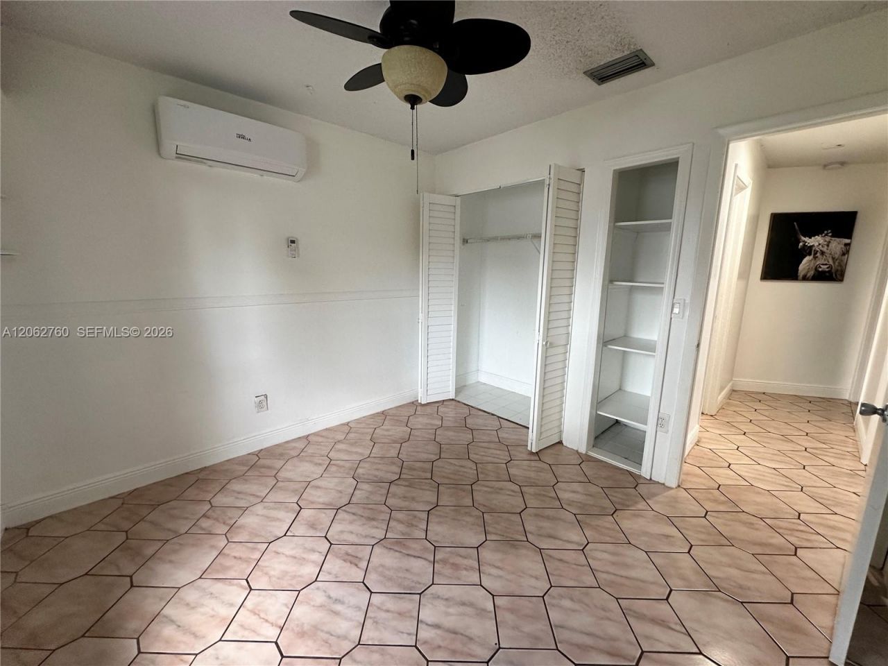 17843 NW 63rd Ct Front, Hialeah, FL 33015 Photo