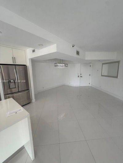 19707 Turnberry Way , Unit 24B, Aventura, FL 33180 Photo
