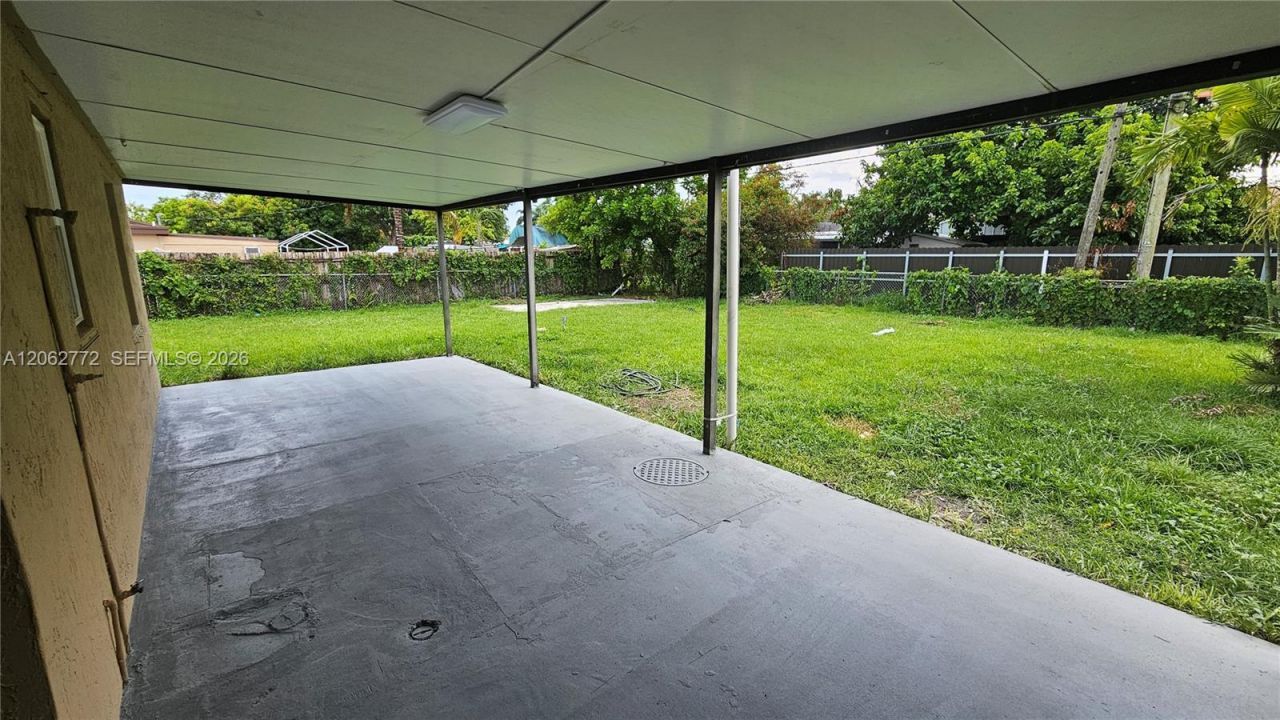 6118 Plunkett St , Unit 1, Hollywood, FL 33023 Photo
