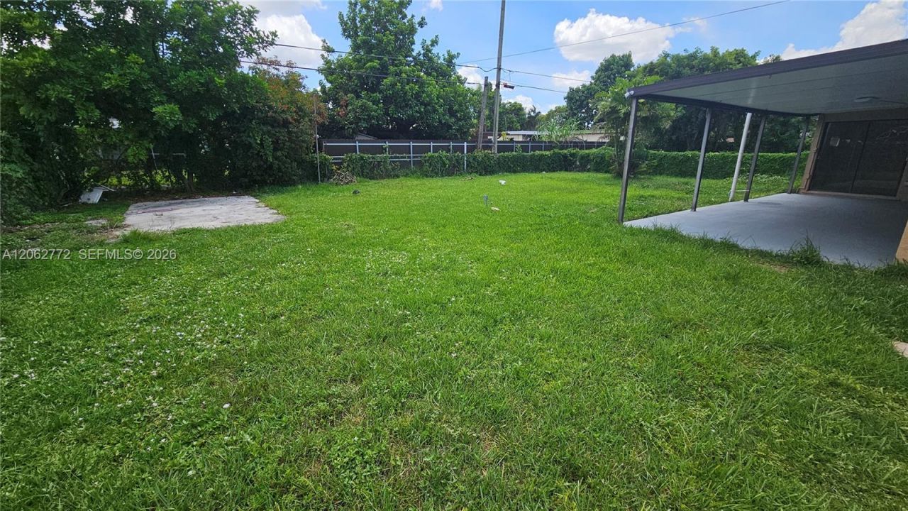 6118 Plunkett St , Unit 1, Hollywood, FL 33023 Photo