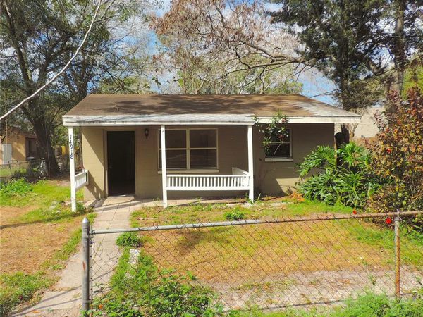 14918 PINECREST ROAD , TAMPA, FL 33613