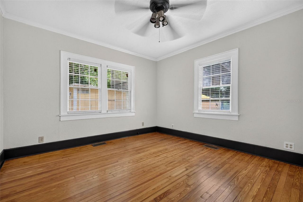 1110 Jungle Avenue N, Saint Petersburg, FL 33710 Photo