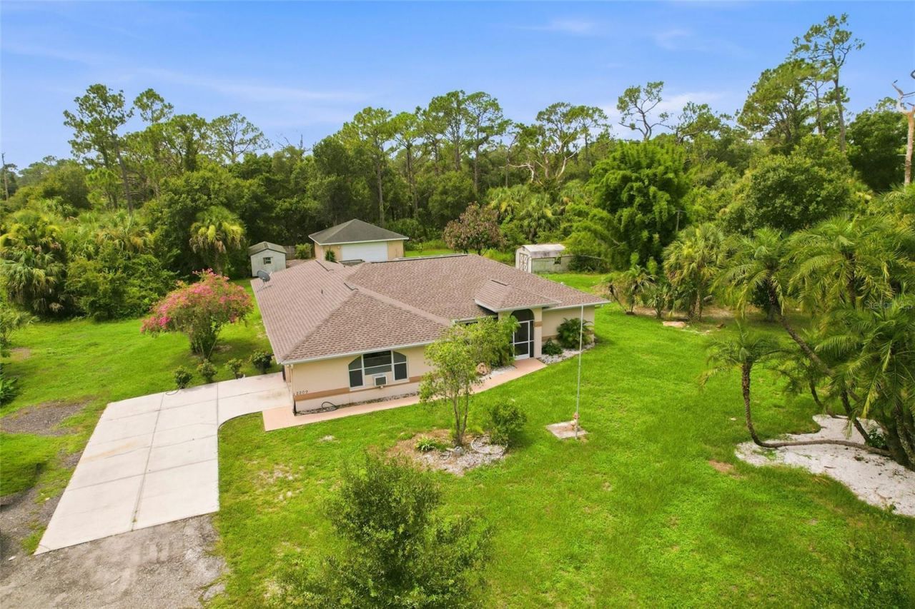 2209 Tropicaire Boulevard, North Port, FL 34286 Photo
