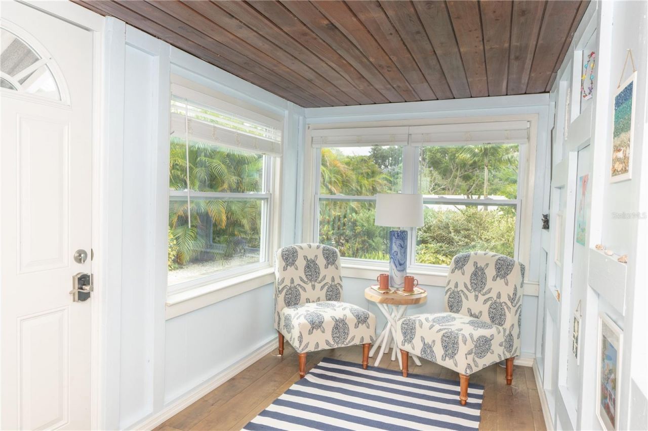 621 Mehlenbacher Road, Belleair Bluffs, FL 33770 Photo