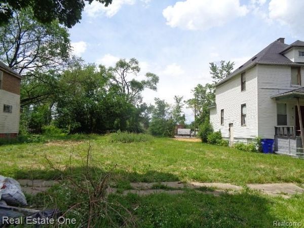 6147 Stanton Street, Detroit, Mi 48208
