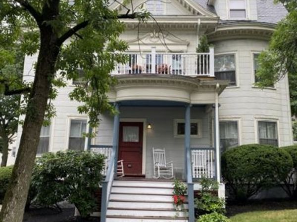 131 Thorndike Street, Unit 1, Brookline, MA 02446