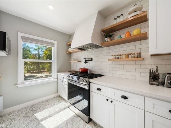 19350 Quebec, Corona, CA 92881
