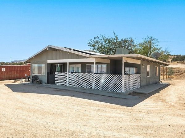 9459 Valley Vista, Apple Valley, CA 92308