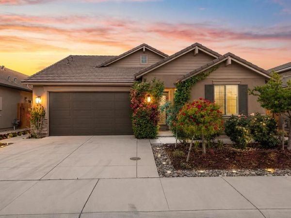 1436 Wildrose Court, Hollister, CA 95023