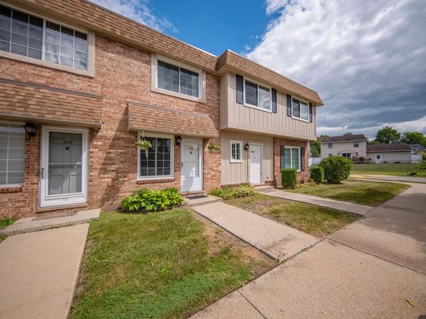 352 Riverbend Drive, Milan, MI 48160