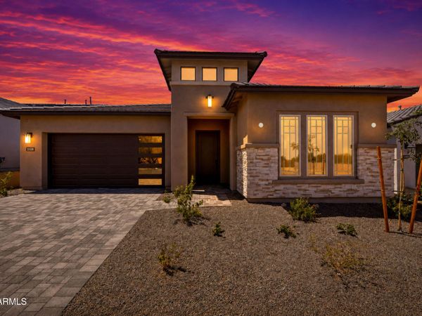 21520 W MEADOWBROOK Avenue, Buckeye, AZ 85396