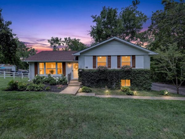 302 Dorr Dr , Goodlettsville, TN 37072