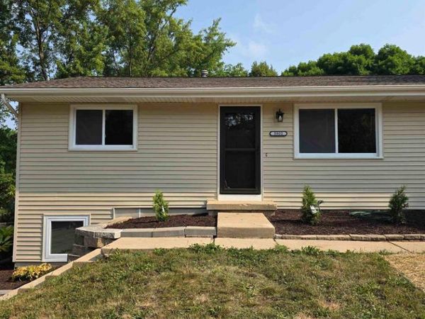 5802 Sauk Lane, McFarland, WI 53558