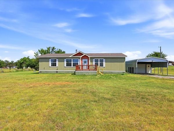 9801 Westview Drive, Lexington, OK 73051