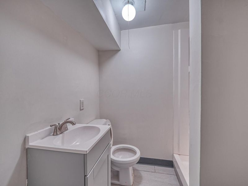 1139 Miller Avenue, Columbus, OH 43206 Photo 30